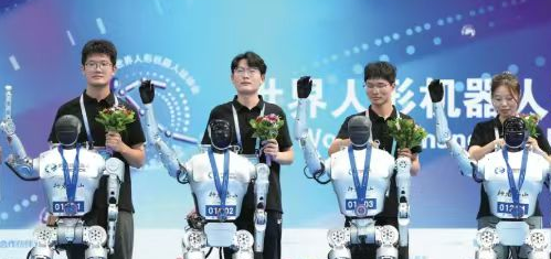 “行者泰山”在2025世界人形机器人运动会上获佳绩 济南造机器人为什么行？