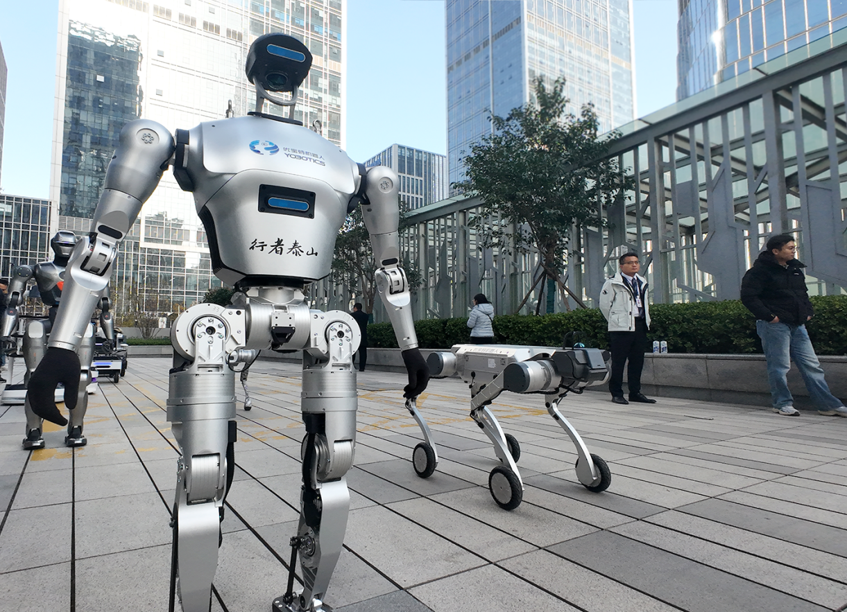 预见未来-优宝特机器人入驻山东首家机器人6S店